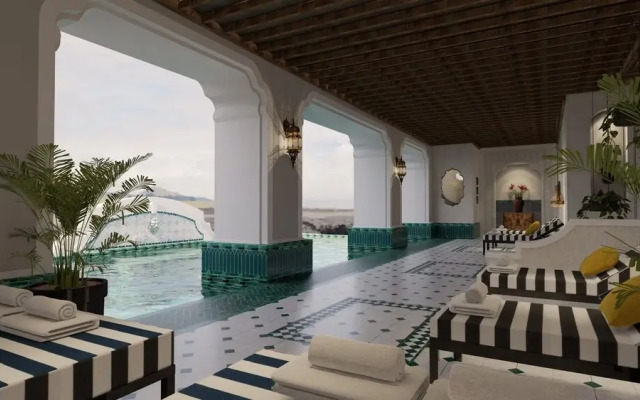 Rex Quang Binh Hotel