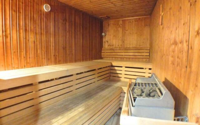 LUXURY APARTMENT, SAUNA, GYM, 24hrs Concierge