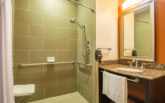 Holiday Inn Express Hotel & Suites Hobbs by IHG