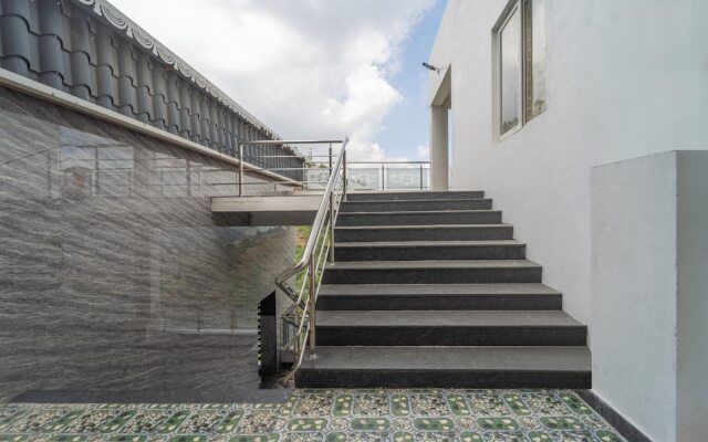 Treebo The Regalia Rooms With Mountain View