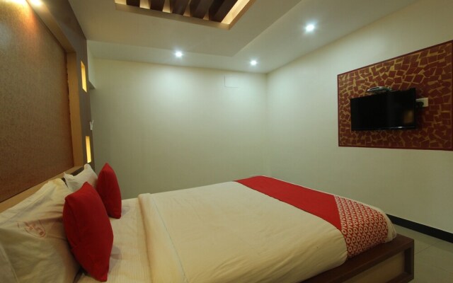 OYO 3271 Hotel Jaysanthi