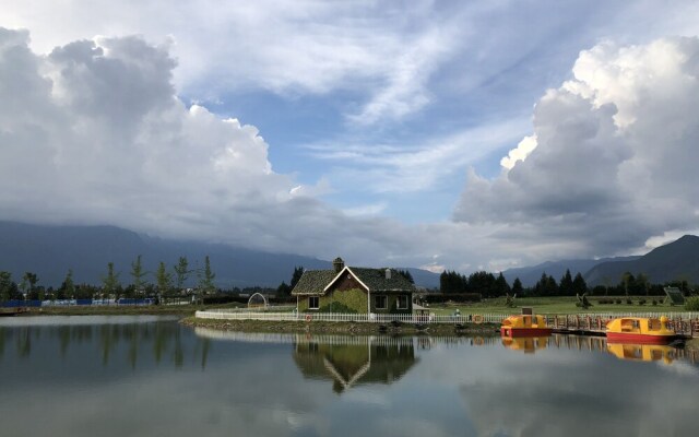 Micheng RV Lijiang Camping
