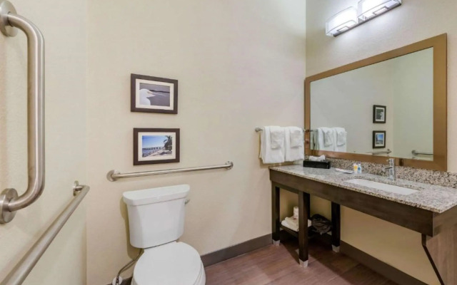 Ameniti Bay, BW Signature Collection