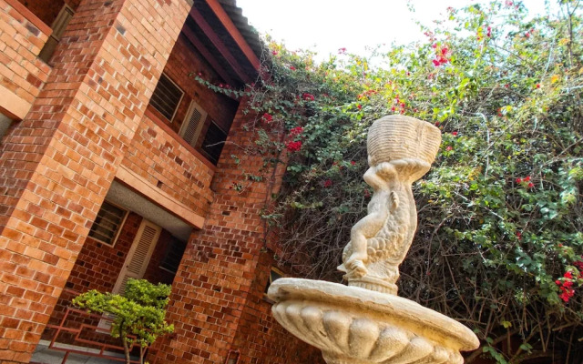 Ndeke Hotel