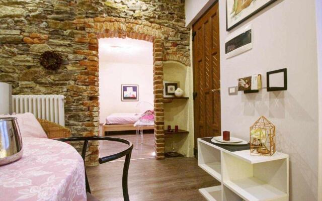 LA PERLA piccolo appartamento in piazza