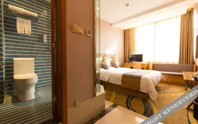 Yuzhong Longxin Qingfei Theme Hotel