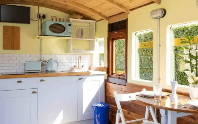 Unique Comfy Remodelled Railway Carriage