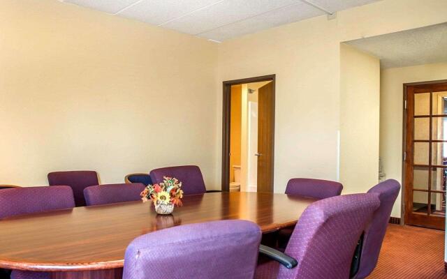 Quality Inn & Suites CVG Airport