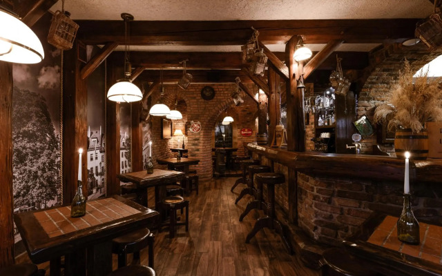 Hotel Baron Karczma Grodzka