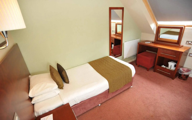 The Golden Lion Hotel