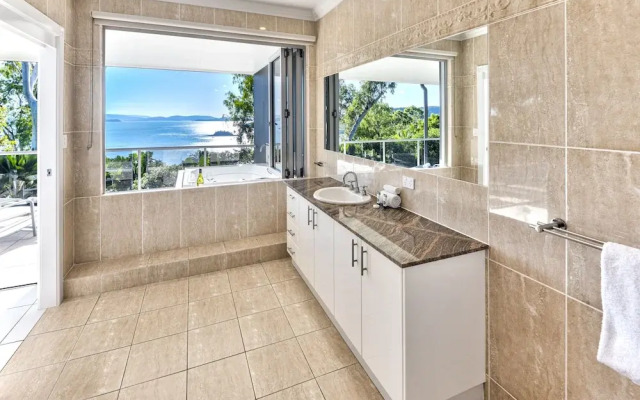 Blue Water Views 16