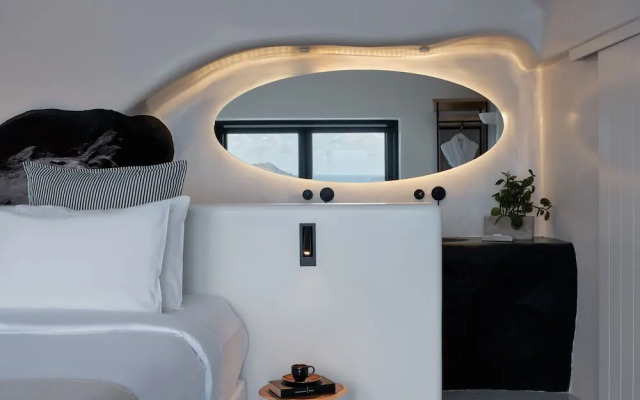 Olvos Luxury Suites