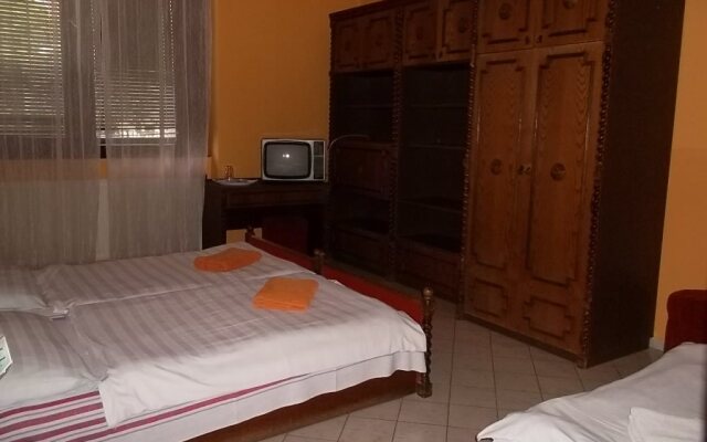 Hotel Palota