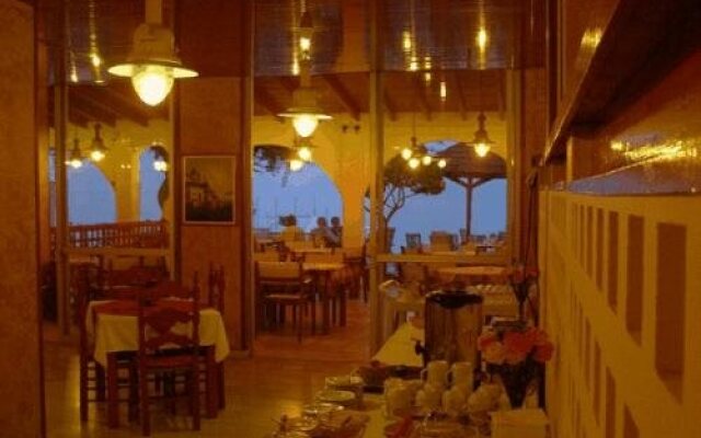 Christina Hotel