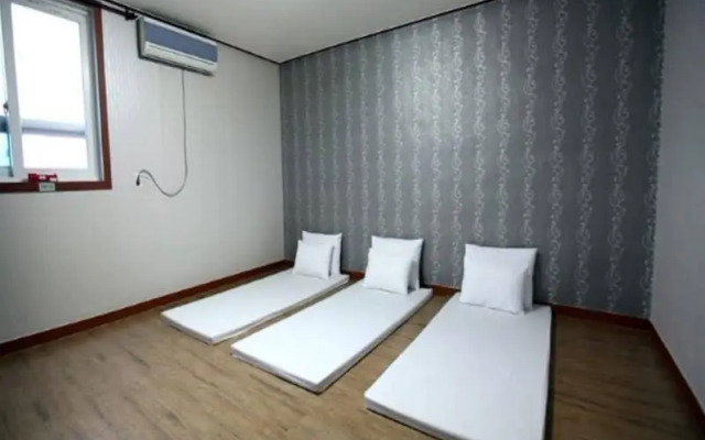 Sokrisan Grand Hotel