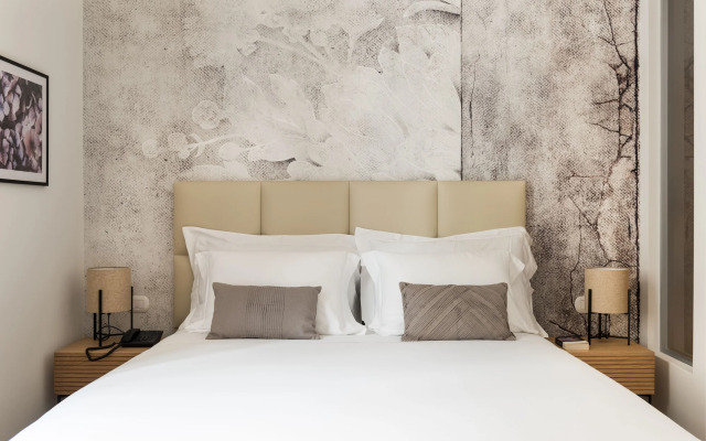 At 41 Luxury Suites & Rooms