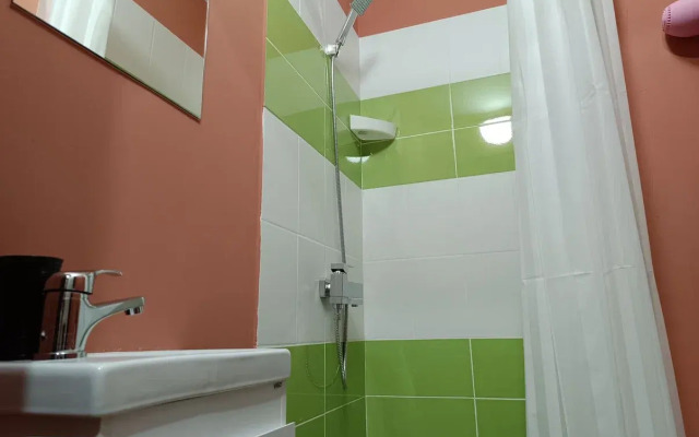 Диван и Чемодан на Комсомольском проспекте