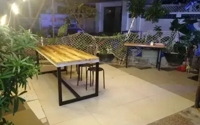 Shenzhen Dapeng Liuli Boutique Hostel