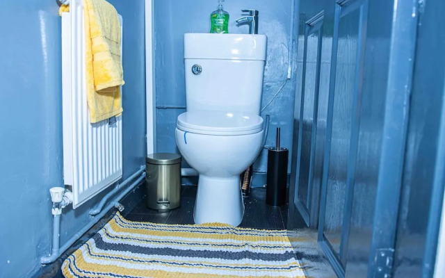 Dudley 3bedroom Home-perfect for Long & Short Stay