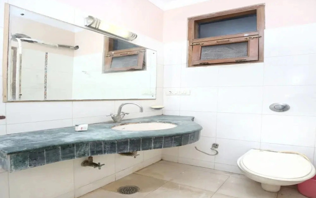 Hotel Aaditya Majha Continental