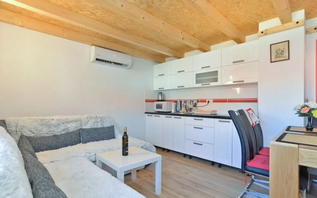 Apartment 1739
