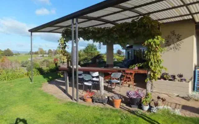 Waitomo Golfstays B&B