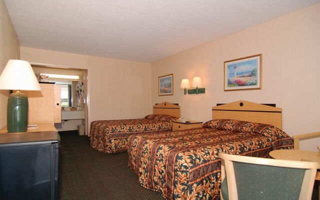 Howard Johnson Inn Tampa Ybor City