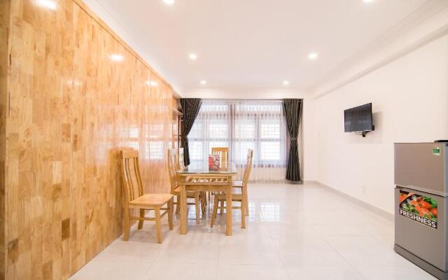 RedDoorz Plus near Gia Dinh Park