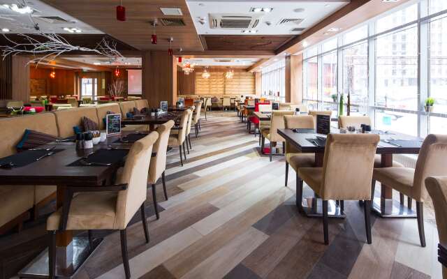 Отель Park Inn by Radisson Izmailovo Moscow