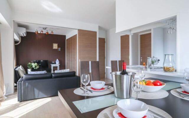 Crystal Exe Nipponbashi St23