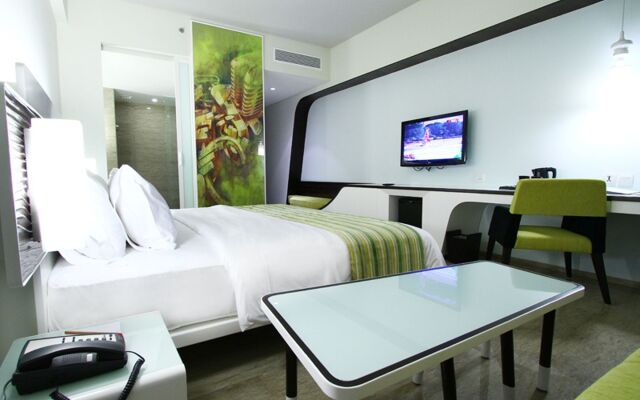 Sensa Hotel
