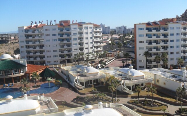 Grande 702- 1 Br Condo