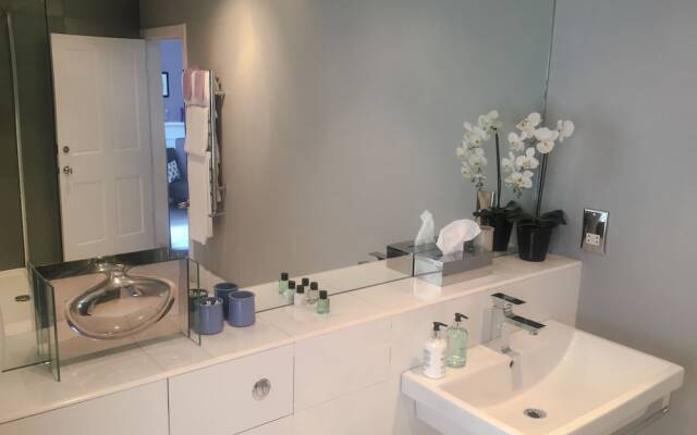 15Glasgow Bed & Breakfast