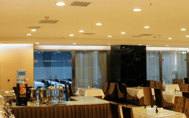 Luoyang Bohemia Hotel