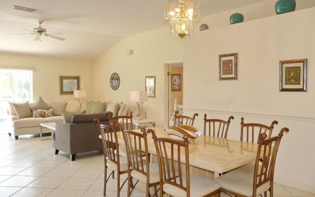 Pet-friendly Home With Southern Exposure and Pool