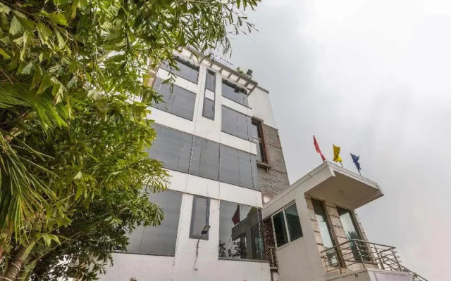 Sandal Leaf Park by OYO Rooms