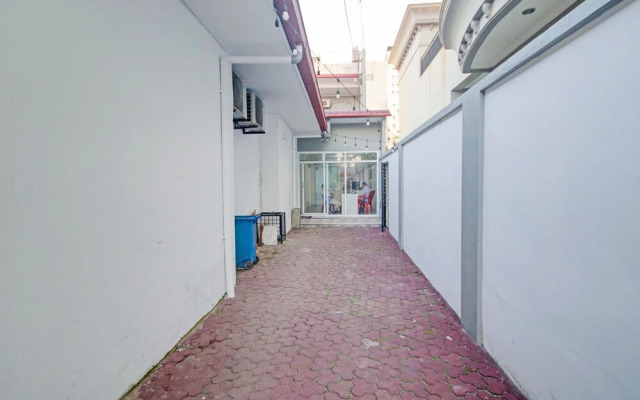 OYO 90359 Sbh Residence