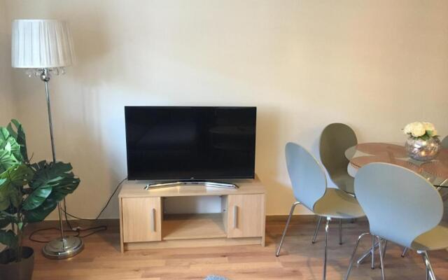 Flats near football clubs