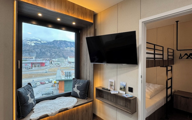 Cube Alpine Stay