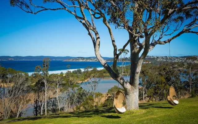 Char-ree-leera Luxury Retreat