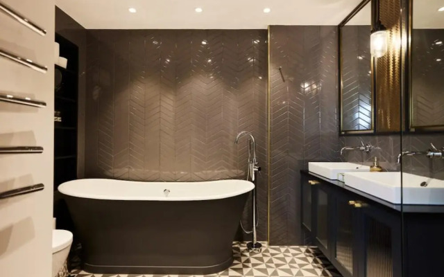 The Soho Penthouse Charming 3bdr Penthouse With Terrace