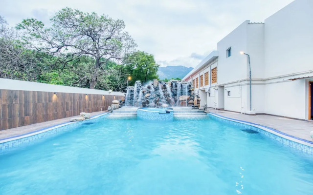 Sandanams Villa Coutralam