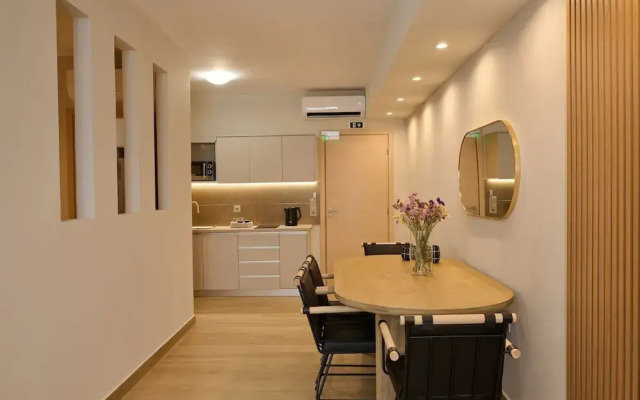 Acropolis Muses - Downtown Luxury Apartments