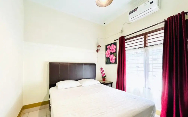 Lega Guest House Syariah near UISU Medan RedPartner