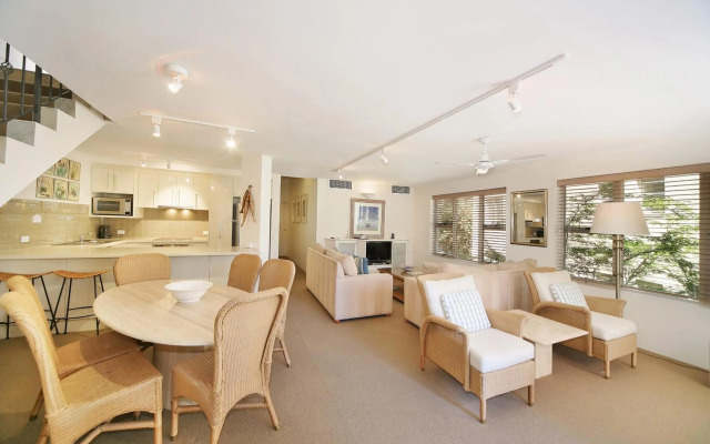 Alderly Apartment 10