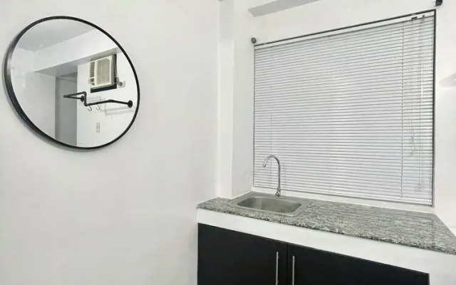 Double One Coliving and Coworking Hostel