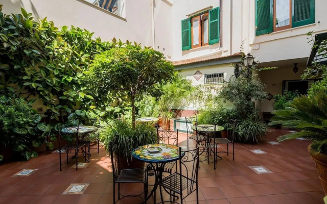 Relais Torre Rossa Apartments