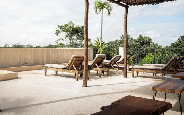 Jungle Resort Suites & Private Pool
