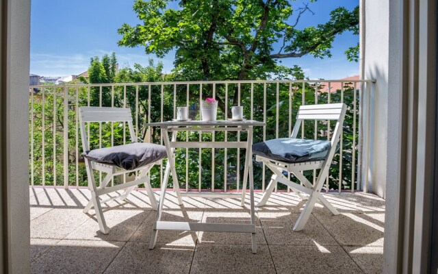 FriendHouse - Sobieski Residence