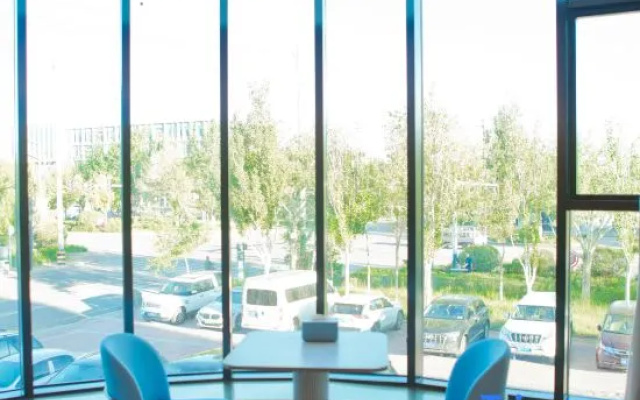 HanTing Hotel (Xilingol League Erenhot) – Balcony – Erenhot